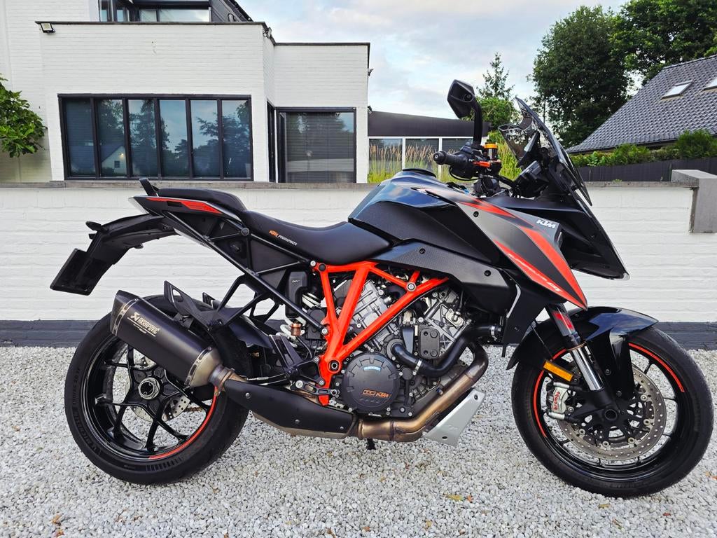 KTM Superduke 1290 GT, Plus de 35 kW, 1300 cm³, 2 cylindres, Particulier