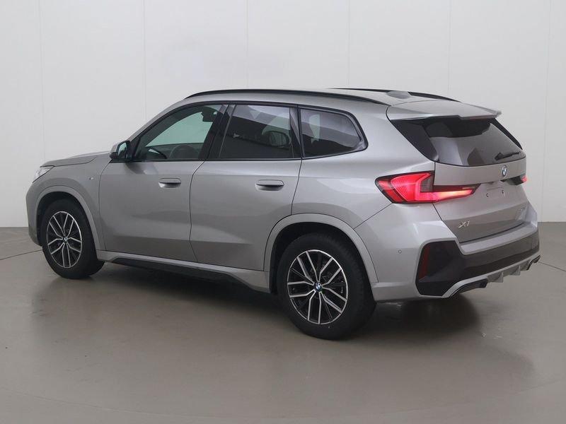 BMW X1 1.5ia sdrive18 136 AT, Auto's, BMW, Gebruikt, Zwart, 146 g/km, Bedrijf