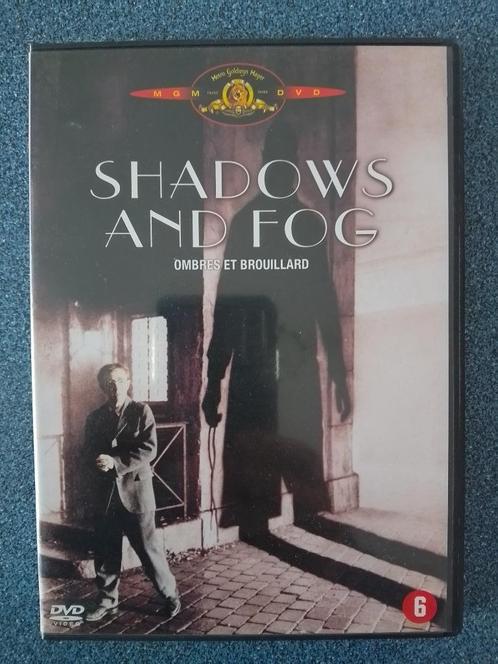 Shadows And Fog DVD - Woody Allen, CD & DVD, DVD | Comédie, Comme neuf, Enlèvement ou Envoi