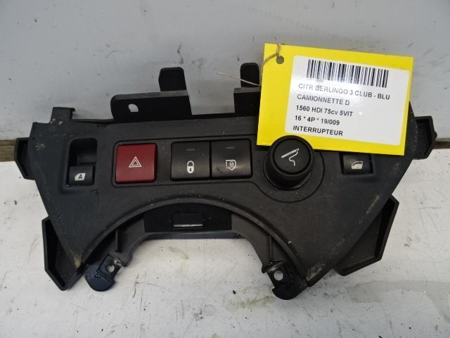 SCHAKELAAR Citroën Berlingo (01-2008/06-2018) (9680931977), Auto-onderdelen, Dashboard en Schakelaars, Citroën, Gebruikt