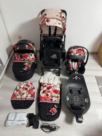 CYBEX Priam électrique Pushchair - Spring Blossom comme neuf, Enfants & Bébés, Poussettes & Combinaisons, Enlèvement, Comme neuf