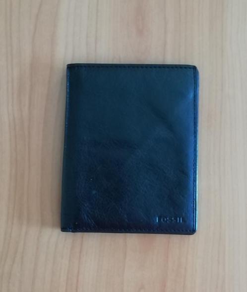 FOSSIL zwarte lederen portefeuille, Handtassen en Accessoires, Portemonnees, Zo goed als nieuw, Overige merken, Zwart, Leder, Ophalen of Verzenden