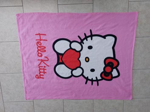 Plaid polaire à carreaux Hello Kitty Disney rose, Enfants & Bébés, Chambre d'enfant | Linge de lit, Neuf, Couverture ou Couette