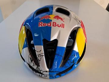 Fietshelm Red Bull beschikbaar voor biedingen