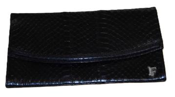 Louis Féraud Vintage Python Clutch Zwart beschikbaar voor biedingen