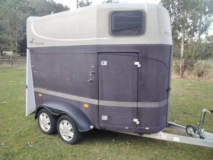 Bockmann pegasus, Dieren en Toebehoren, Paarden en Pony's | Trailers en Aanhangwagens, Gebruikt, 2-paards trailer, Polyester, Ophalen