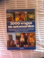 2000 vragen en antwoorden, Boeken, Ophalen of Verzenden, Gelezen