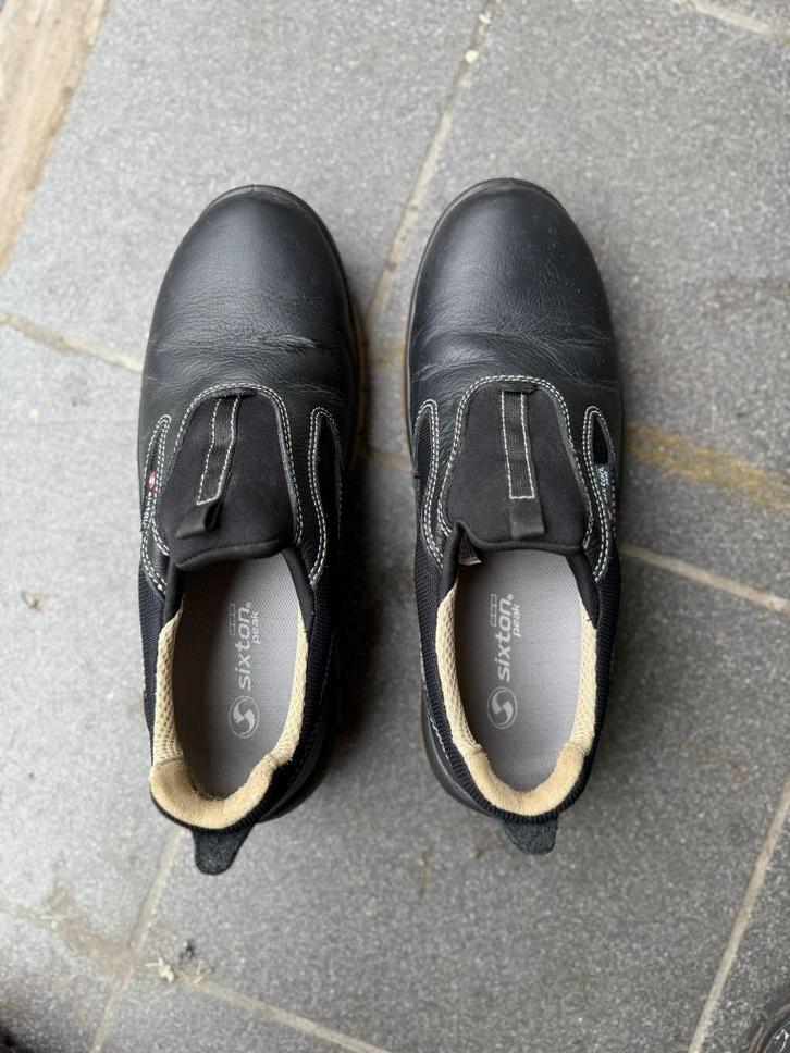 Sixton Peak werkschoenen – maat 43 (bijna nieuw), Bricolage & Construction, Vêtements de sécurité, Utilisé, Enlèvement