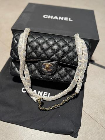 Chanel flapbag black/gold nieuw in doos. beschikbaar voor biedingen