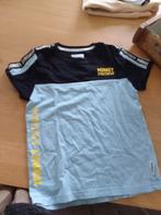 T-shirt monkey wportswear 122, Kinderen en Baby's, Kinderkleding | Maat 164, Ophalen of Verzenden, Zo goed als nieuw