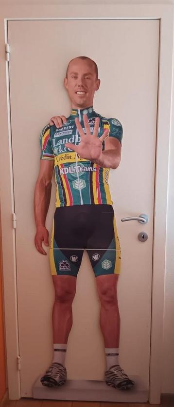 Sven nys, Enlèvement ou Envoi, Comme neuf