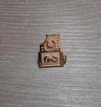 PIN - PETANQUE - JEU DE BOULES, Verzenden, Gebruikt, Sport, Speldje of Pin