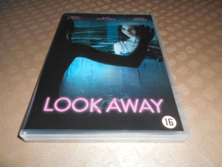 Look away - 2018, Cd's en Dvd's, Dvd's | Thrillers en Misdaad, Zo goed als nieuw, Bovennatuurlijke thriller, Vanaf 16 jaar, Ophalen of Verzenden