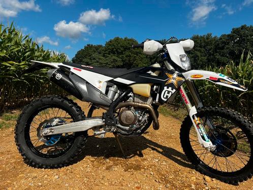 husqvarna fe 350 2023 FACTORY enduro  (ROCKSTAR EDITION), Motoren, Motoren | Husqvarna, Particulier, Enduro, meer dan 35 kW, 1 cilinder