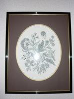 Mooie kader met heel fijn borduurwerk., Ophalen