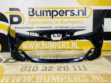 Bumper Toyota Corolla pdc 2018-2023  Voorbumper 2-D4-12180z beschikbaar voor biedingen