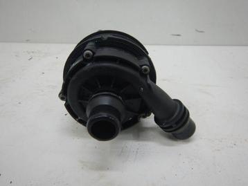 Mercedes-Benz GLC-klasse W253 Extra Waterpomp A0392024050 beschikbaar voor biedingen