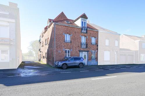 Immeuble de rapport 3 façades comprenant 7 appartements, Immo, Maisons à vendre, Province de Hainaut, Jusqu'à 200 m², Autres types