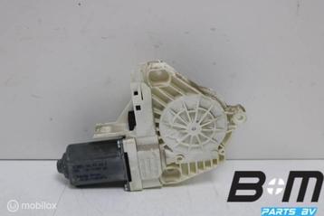 Raammotor rechtsvoor Audi Q3 8U 8K0959802B