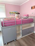 Hoogslaper bed bureau matras donsdeken hoeslaken, Kinderen en Baby's, Kinderkamer | Stapelbedden en Hoogslapers, Ophalen, Zo goed als nieuw
