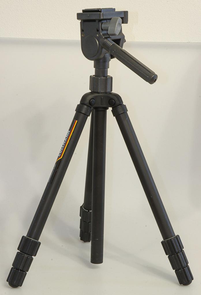 Driepoot – tripod statief met afneembaar camera plaatje, Audio, Tv en Foto, Fotografie | Statieven en Balhoofden, Gebruikt, Driepoot