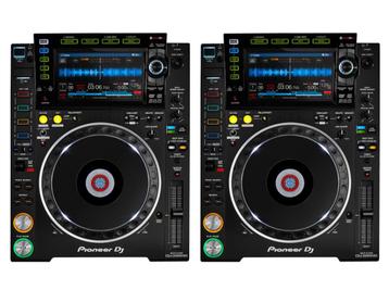 Set 2 stuks Pioneer DJ CDJ 2000 CDJ2000 NXS2 2000NXS2 beschikbaar voor biedingen