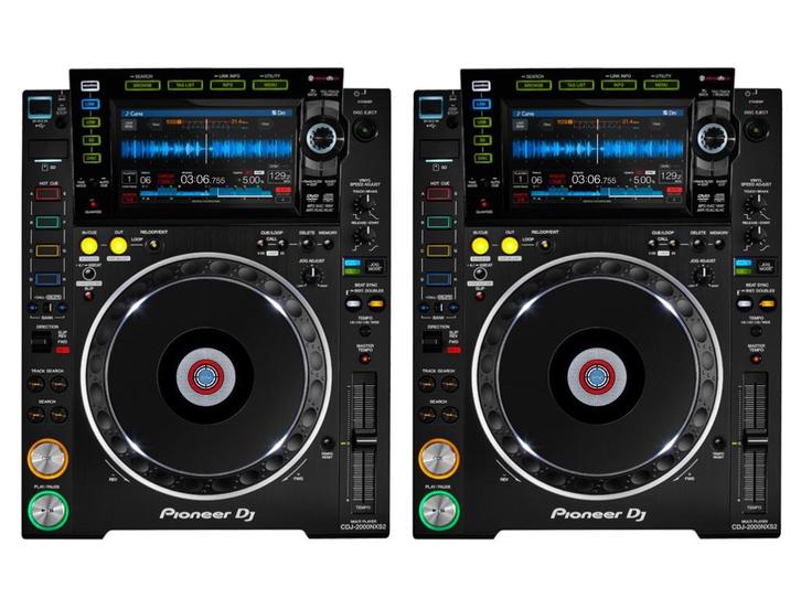 Set 2 stuks Pioneer DJ CDJ 2000 CDJ2000 NXS2 2000NXS2, Muziek en Instrumenten, Dj-sets en Draaitafels, Zo goed als nieuw, Draaitafel