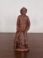 Houten beeldje jager met hond, Verzamelen, Ophalen, Gebruikt, Overige typen