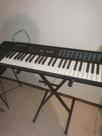Old school Keyboard - Concertmate-670