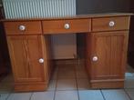 Blank houten bureau op wieltjes, Huis en Inrichting, Ophalen, Met wielen, Gebruikt, Bureau