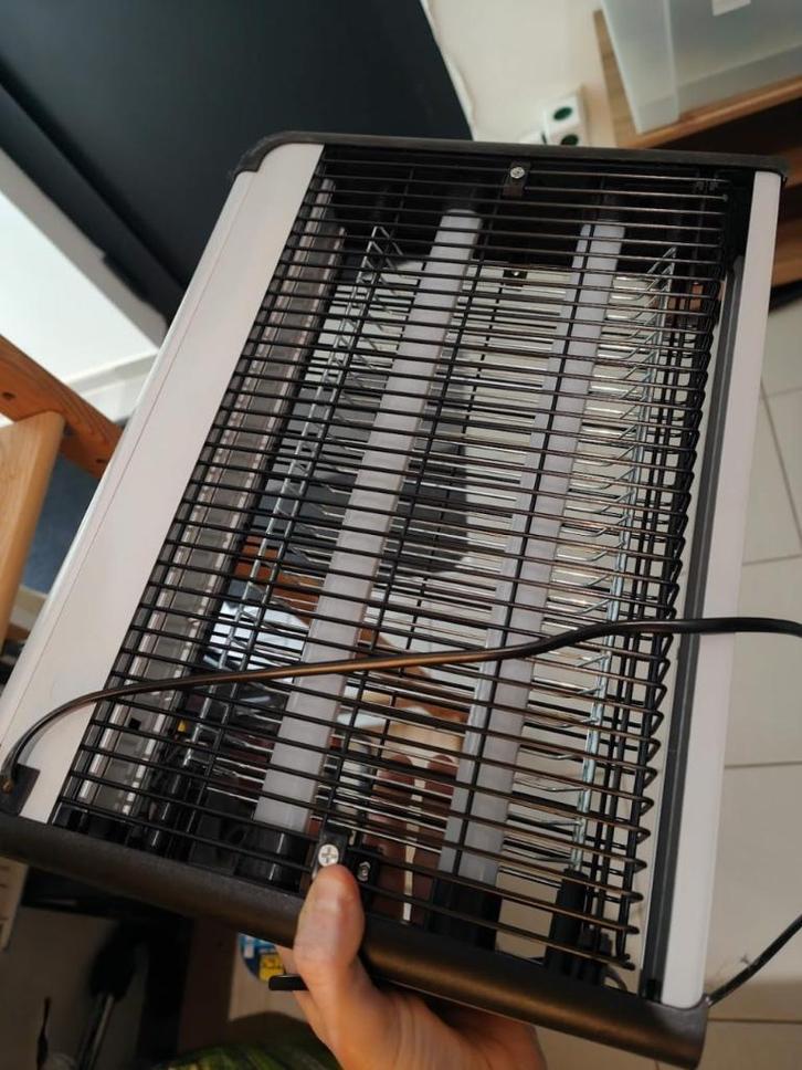 Elektrische insectenverdelger / vliegenlamp, Jardin & Terrasse, Pesticides, Utilisé, Autres types, Enlèvement