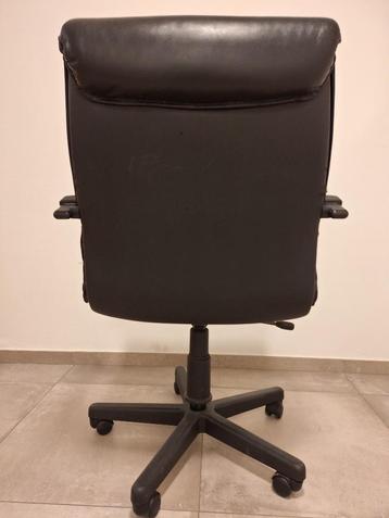 Zwarte bureaustoel model directeurszetel