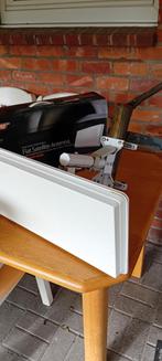 Schotel antenne met beugel, Enlèvement, Comme neuf