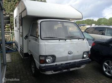 Toyota Hi Ace 1.6 benzine camper beschikbaar voor biedingen