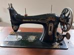 Antieken naaimachine Wilson, Antiquités & Art, Antiquités | Machines à coudre, Enlèvement