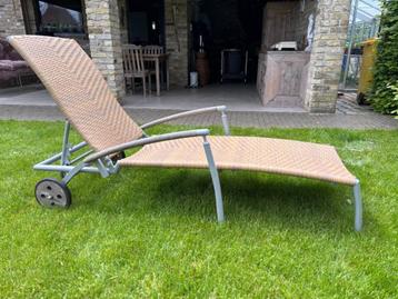 ligbed beschikbaar voor biedingen