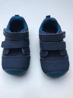 P21 blauwe sneakers in zeer goede staat, Kinderen en Baby's, Gebruikt, Ophalen of Verzenden, Jongetje of Meisje