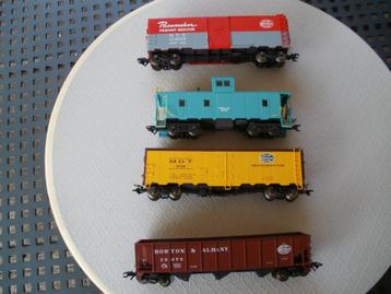 4x Marklin Ho USA grote Goederenwagons nieuw. beschikbaar voor biedingen
