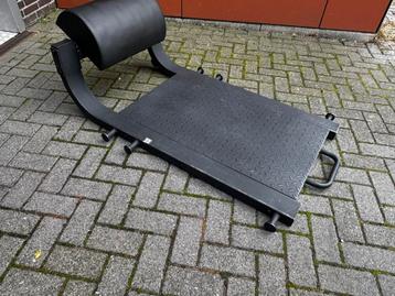 Sidea Hip Thrust Platform Bank beschikbaar voor biedingen