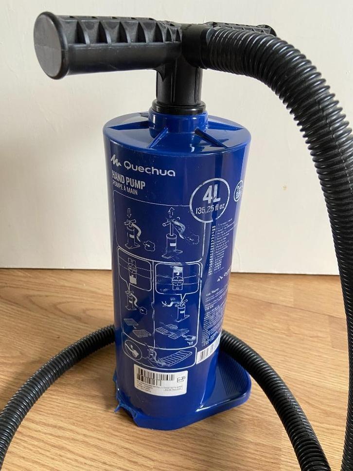 Pompe à main Quechua, Caravans en Kamperen, Luchtpompen, Gebruikt, Handmatig, Ophalen