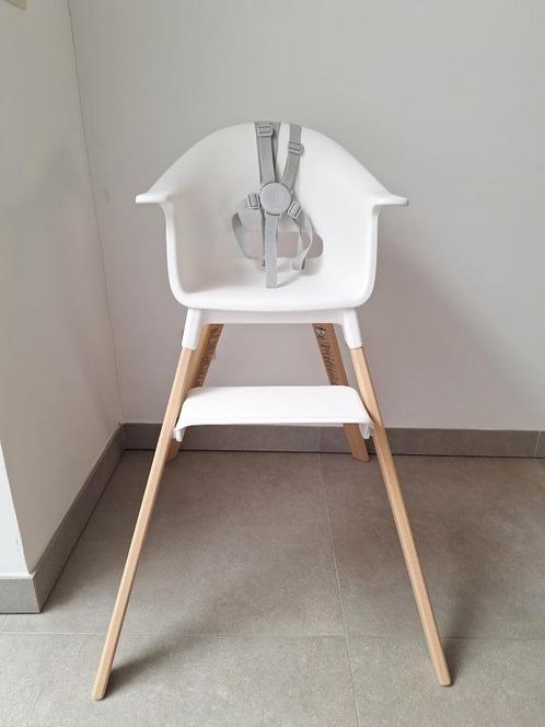 Stokke clikk kinderstoel met kussen, Kinderen en Baby's, Kinderstoelen, Zo goed als nieuw, Meegroeistoel, Aanschuifbaar, Afneembaar eetblad