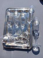 Plateau argent et flûtes champagne étain 6, Ophalen