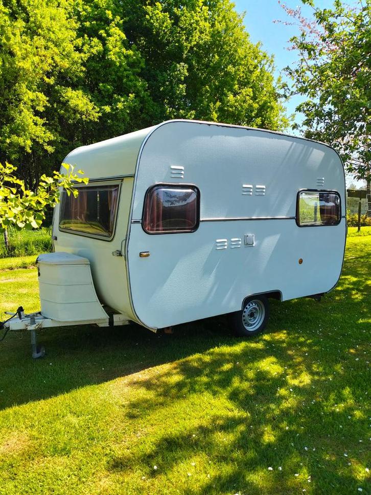 Originele retro Belgisch “als nieuw” caravan De Reu Casbah S, Caravans en Kamperen, Caravans, Particulier, tot en met 4, 500 - 750 kg
