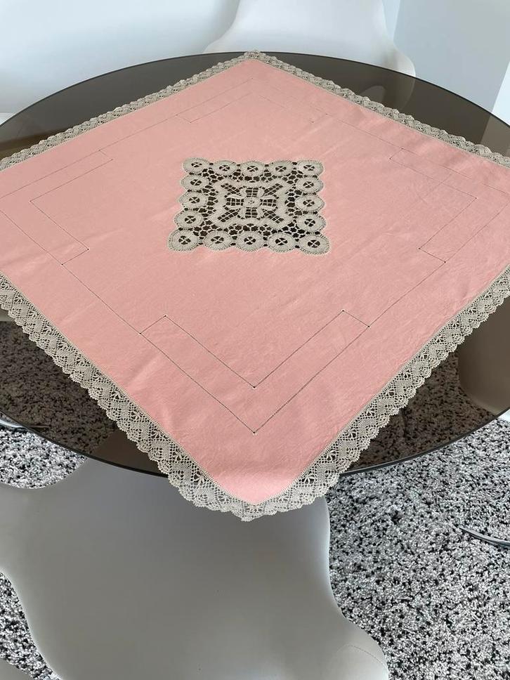 Teenappen met brugse kant, Antiek en Kunst, Antiek | Tapijten, Tafelkleden en Textiel, Ophalen
