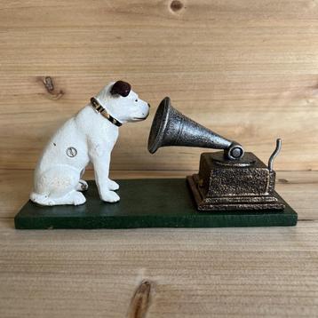Decoratief gietijzeren beeld – Hond met grammofoonvv beschikbaar voor biedingen