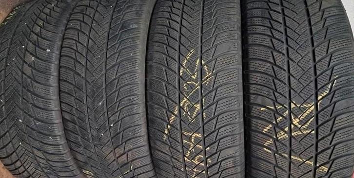235/50/19 235/50r19 2355019 winter Bridgestone, Auto diversen, Autosport-onderdelen, Ophalen