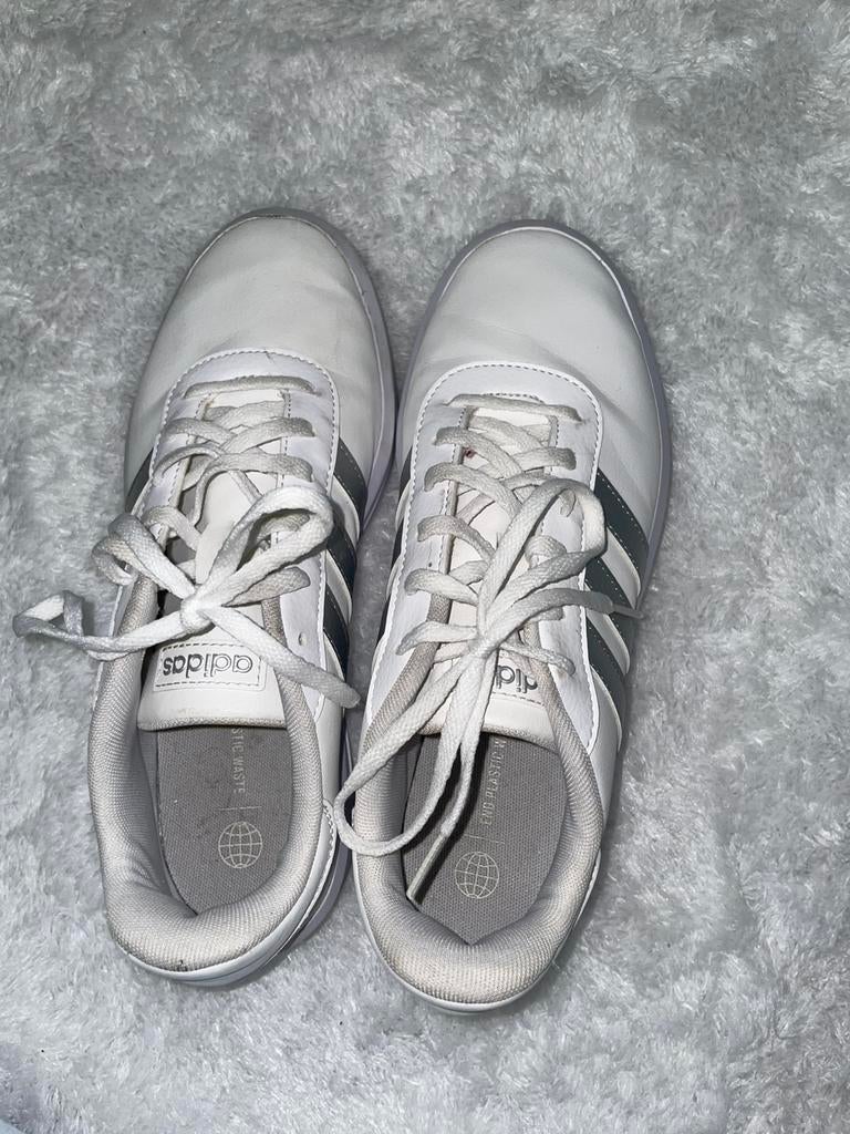 Adidas Court Platform blanches avec des bandes argentées, Enlèvement ou Envoi, Adidas, Comme neuf, Autres types