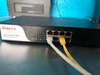 PoE switch, Ophalen of Verzenden, Zo goed als nieuw