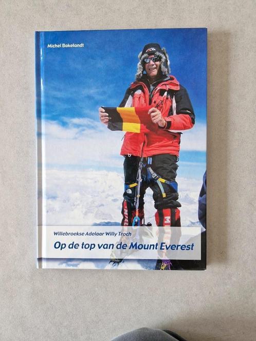 Op de top van de Mount Everest - Michel Bakelandt, Livres, Biographies, Sport, Enlèvement ou Envoi