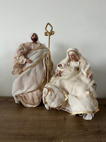 Jozef en Maria en kind. beschikbaar voor biedingen